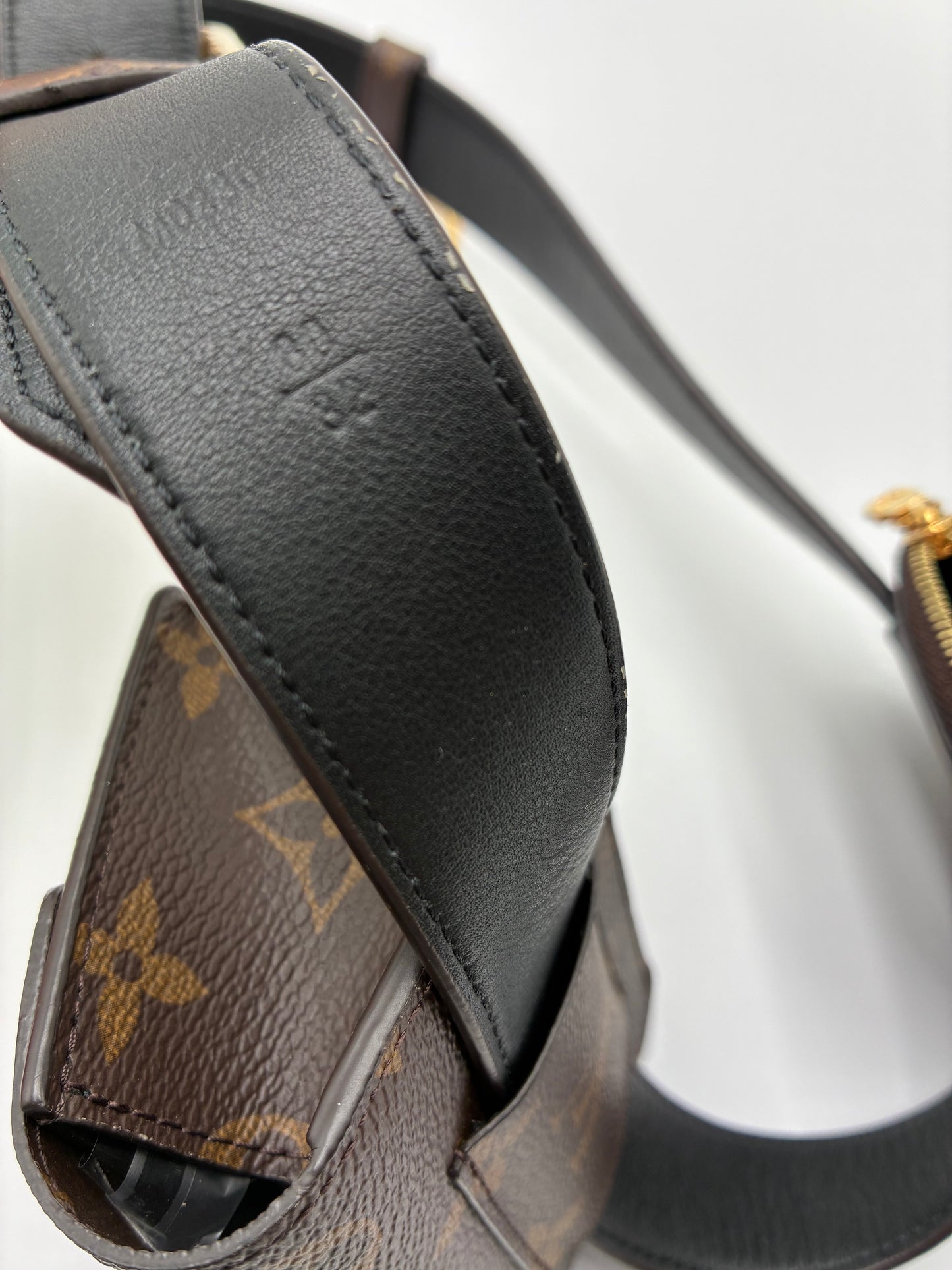 Louis Vuitton Multipocket Belt Monogram, 80/32