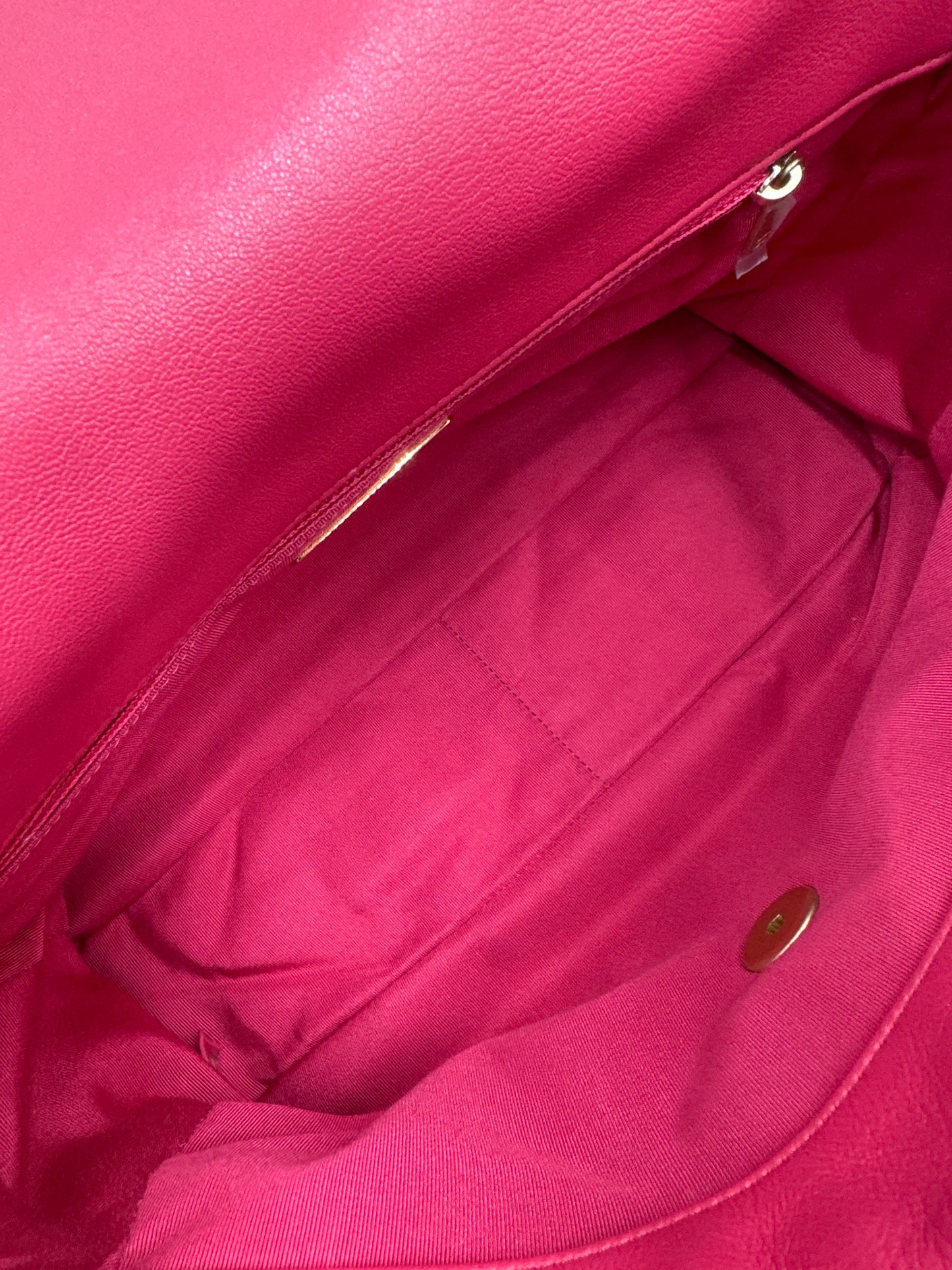 Chanel 19 Lambskin Quilted Shoulder bag pink, Large