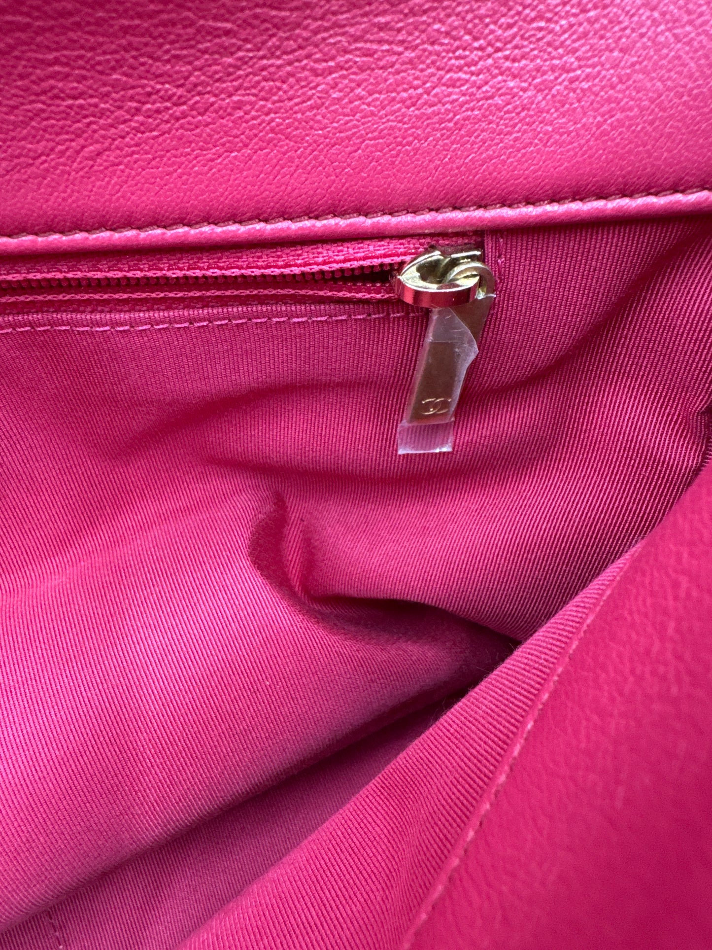 Chanel 19 Lambskin Quilted Shoulder bag pink, Large