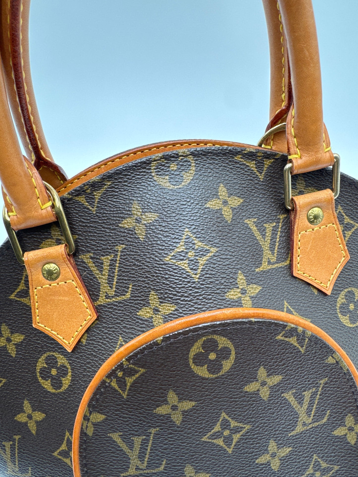 Louis Vuitton Monogram Ellipse PM