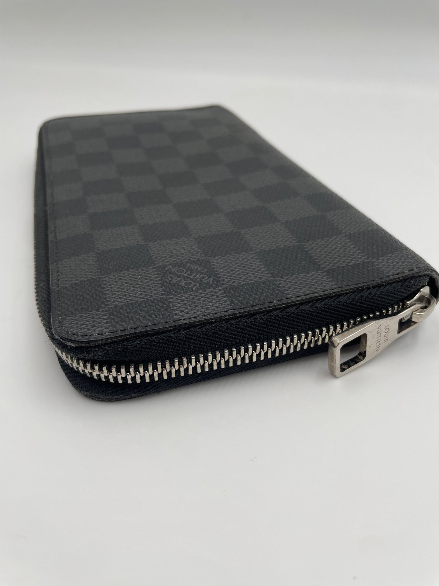 Louis Vuitton Damier Zippy Organizer