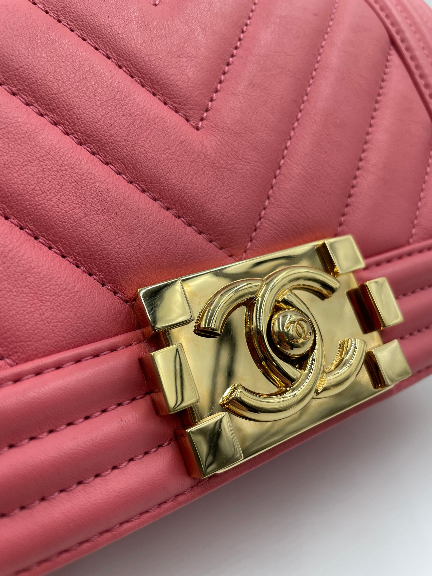 Chanel Chevron Boy Bag, Pink