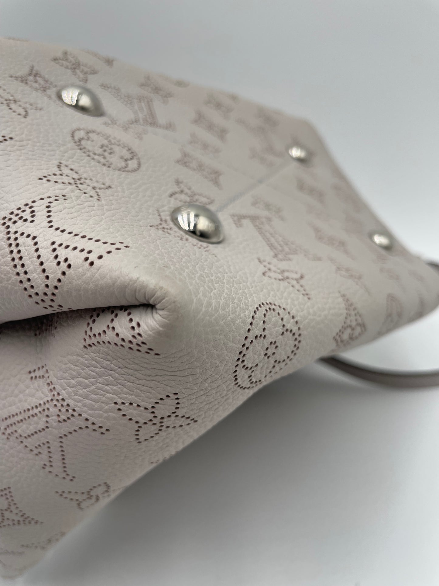 Louis Vuitton Bella Galet Mahina, Bone