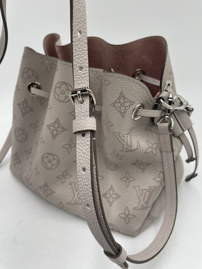 Louis Vuitton Bella Galet Mahina, Bone