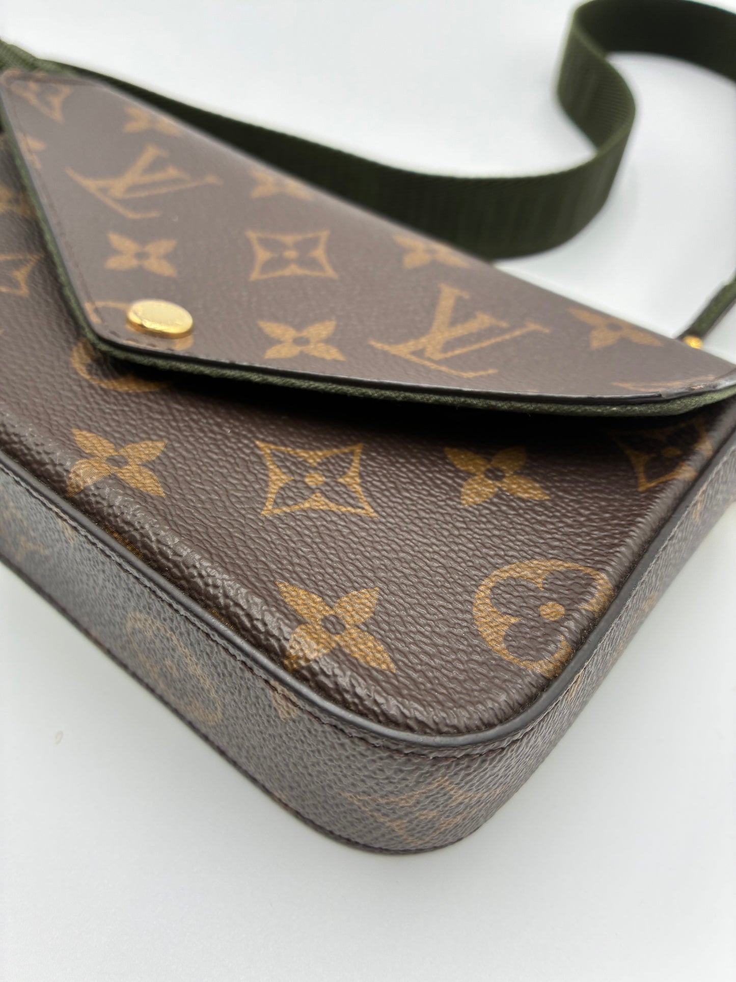 Louis Vuitton Monogram Felicie Strap & Go Crossbody bag, Green Strap
