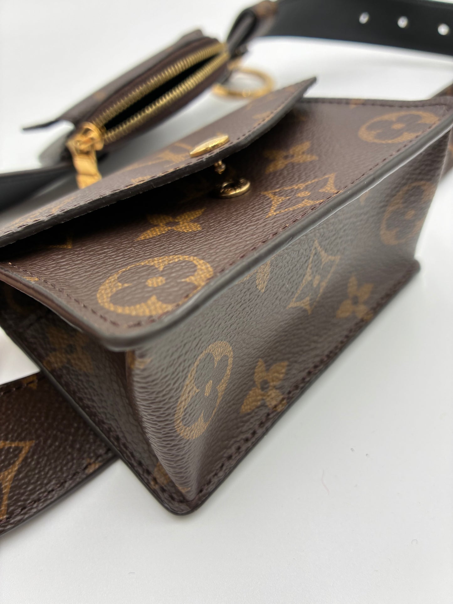 Louis Vuitton Multipocket Belt Monogram, 80/32