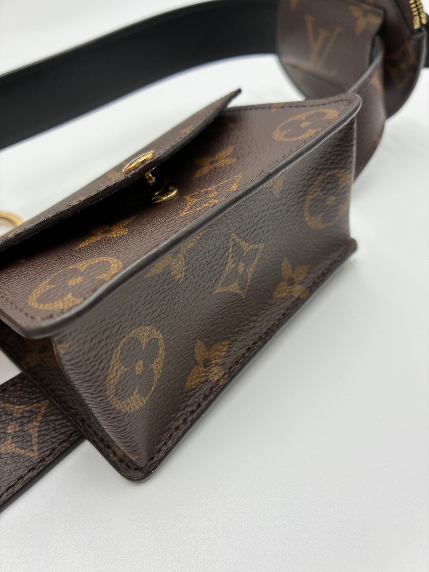 Louis Vuitton Multipocket Belt Monogram, 80/32