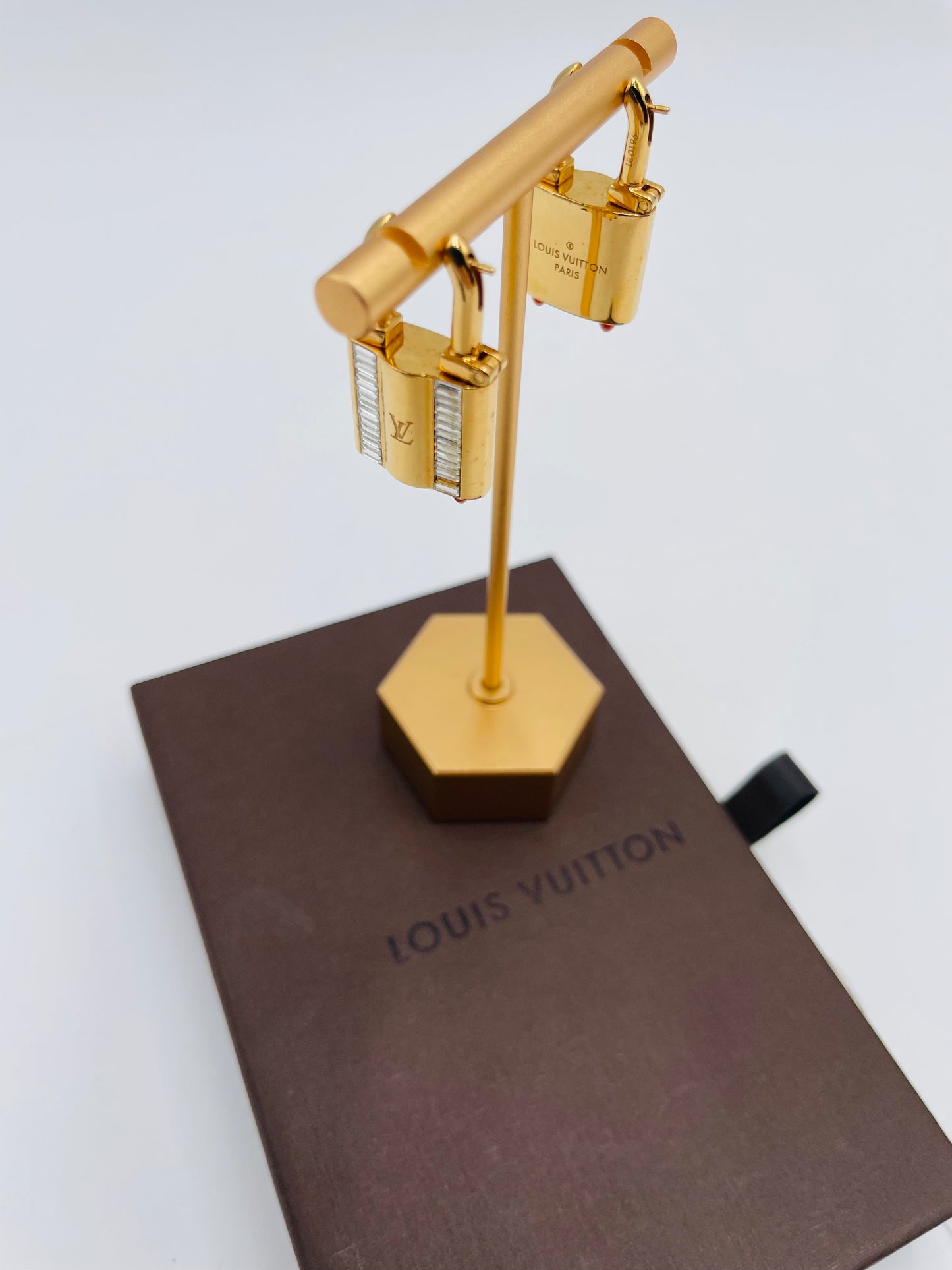 Louis Vuitton Lock Me Design Earrings