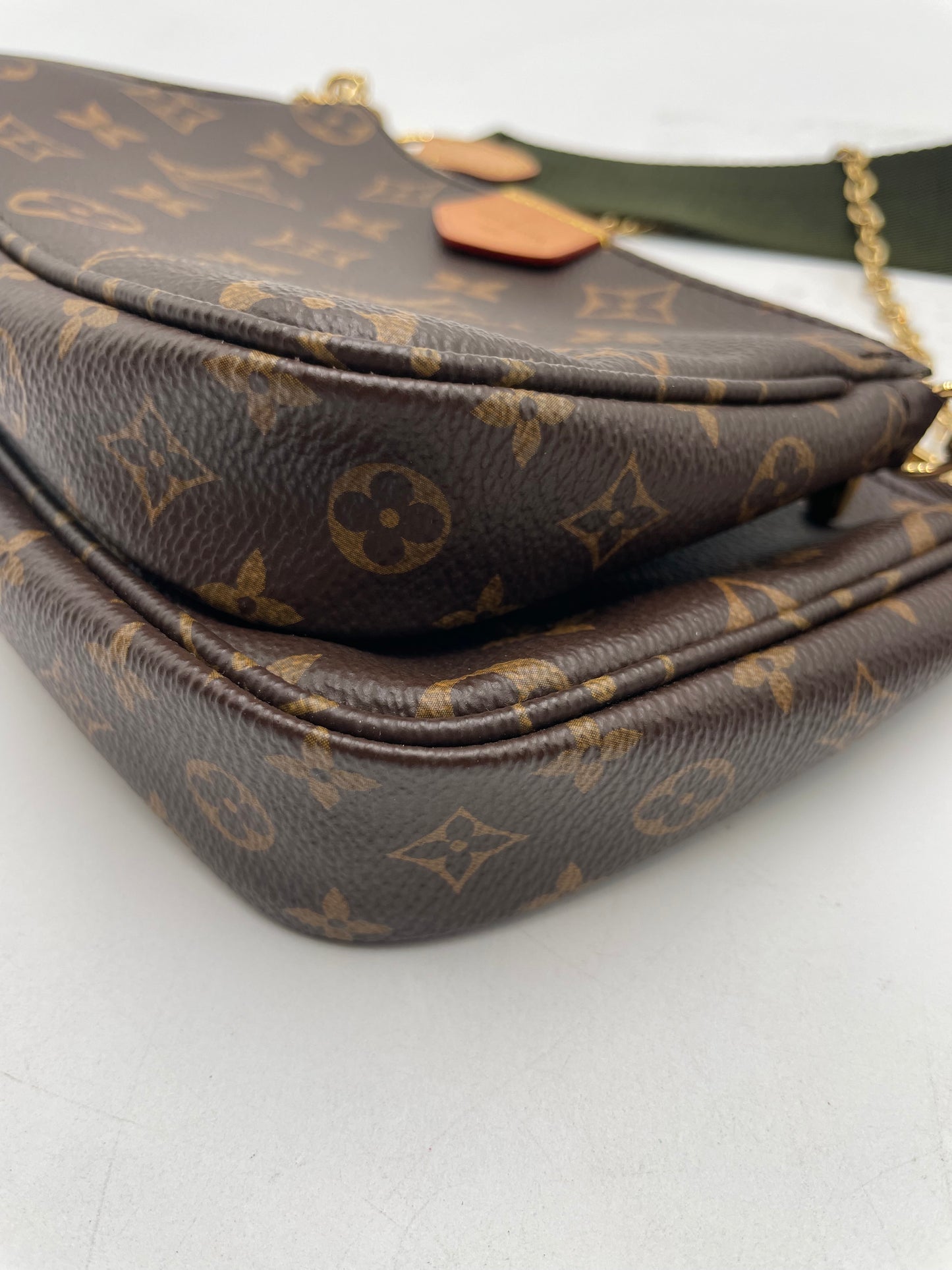 Louis Vuitton Multi Pochette, Monogram