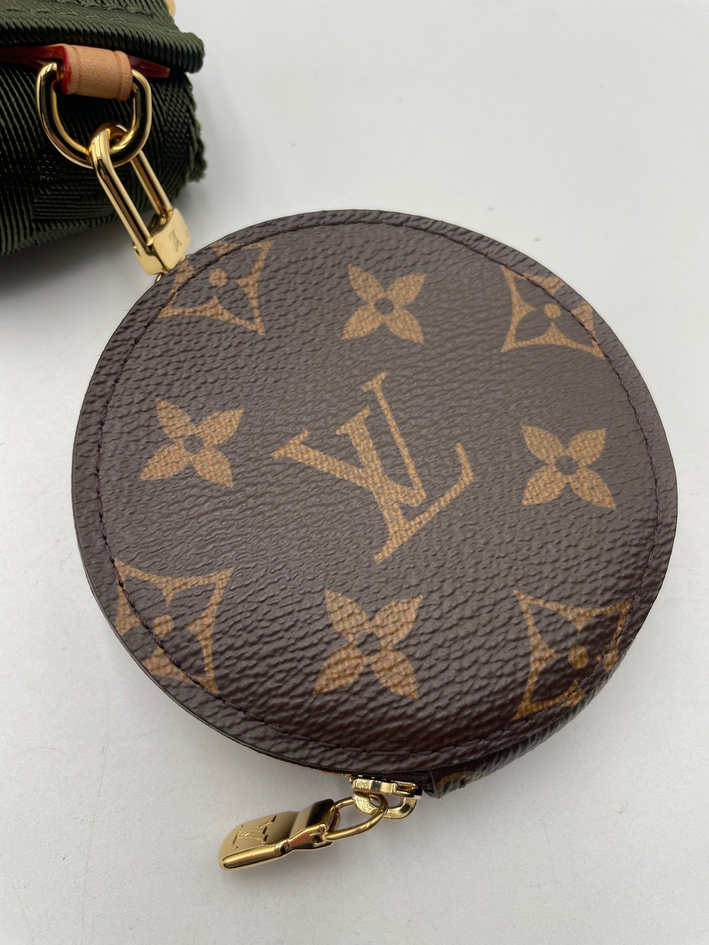 Louis Vuitton Multi Pochette, Monogram