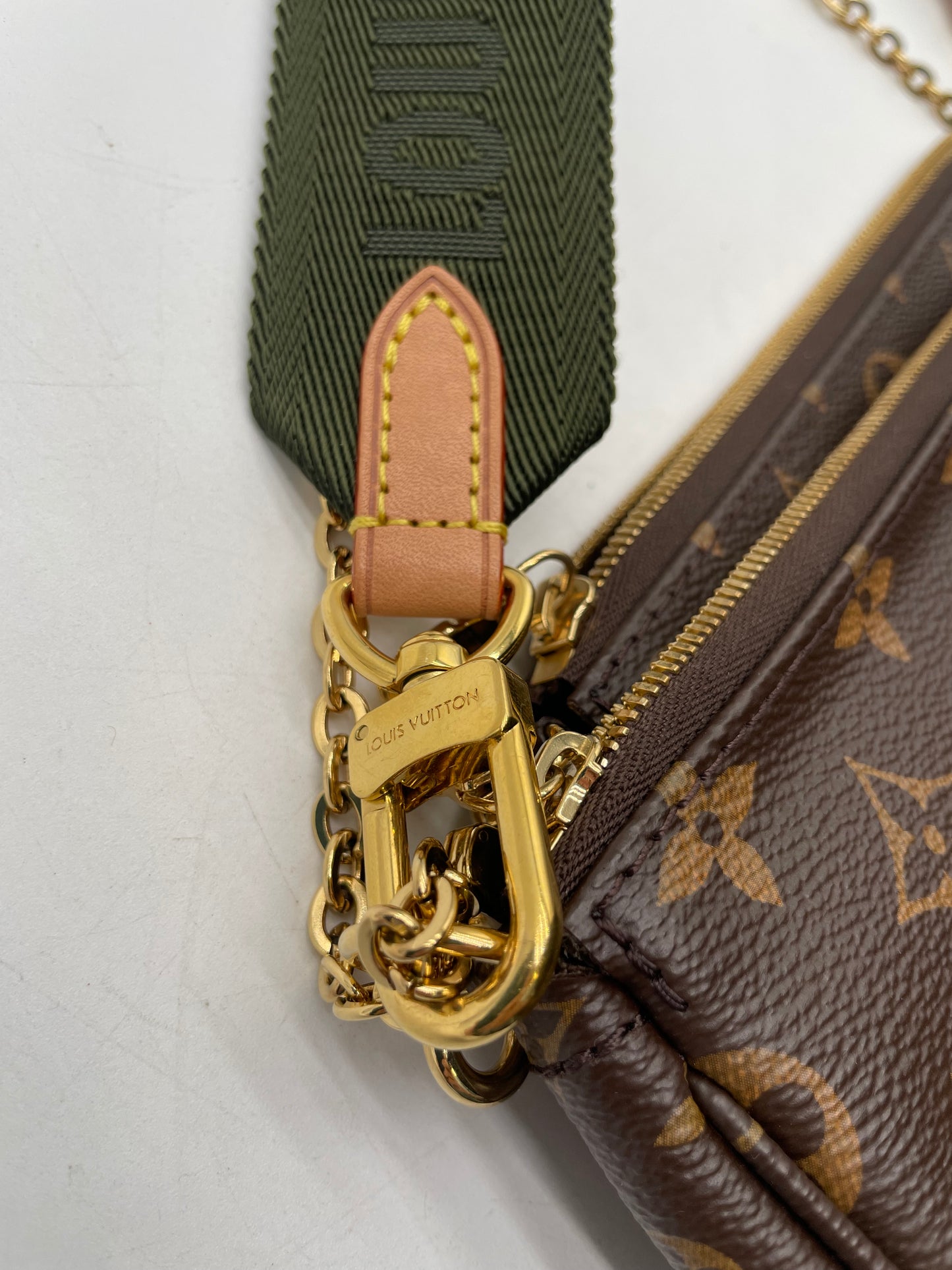 Louis Vuitton Multi Pochette, Monogram