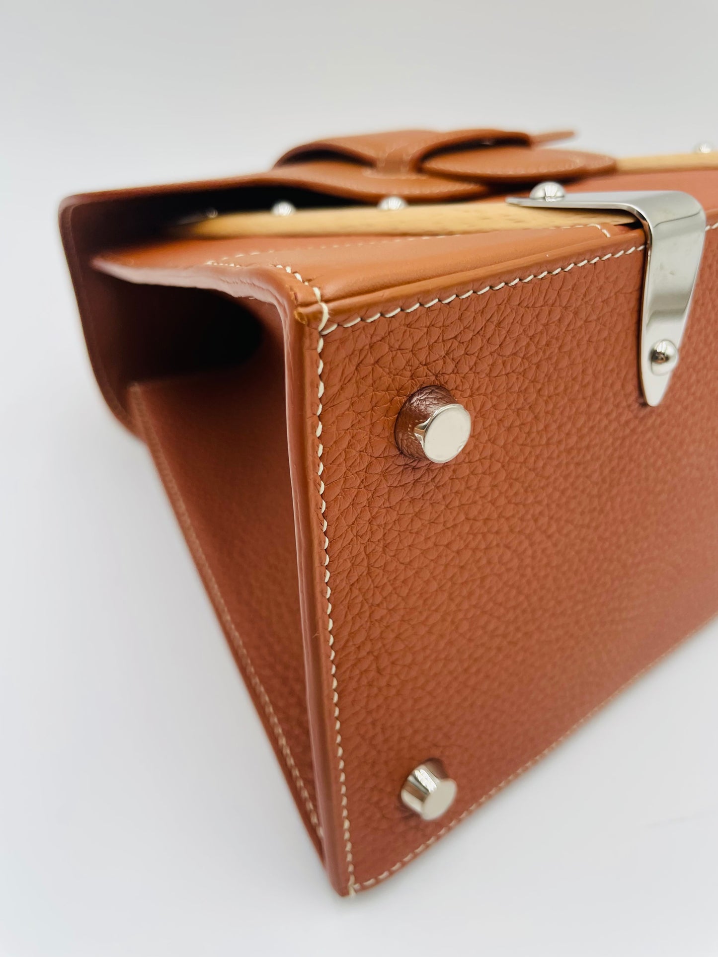Goyard Saigon Leather Shoulderbag, Saddle Brown
