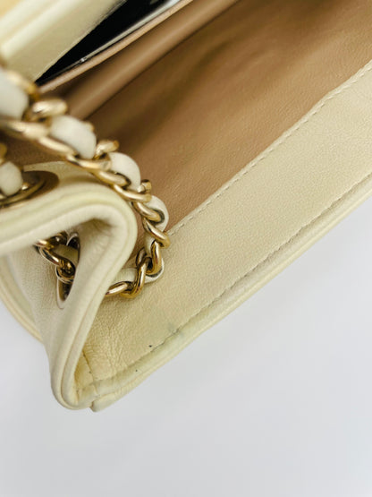 Chanel SheepSkin Triple Stitch Chevron Flap Chain Shoulder bag, Cream/ Off White