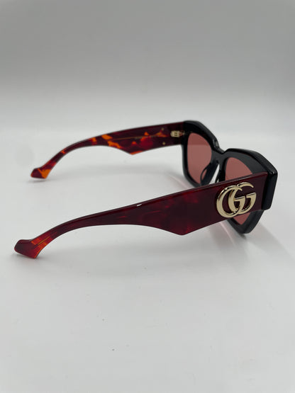 Gucci Black/Red Rectangular Frame Sunglasses