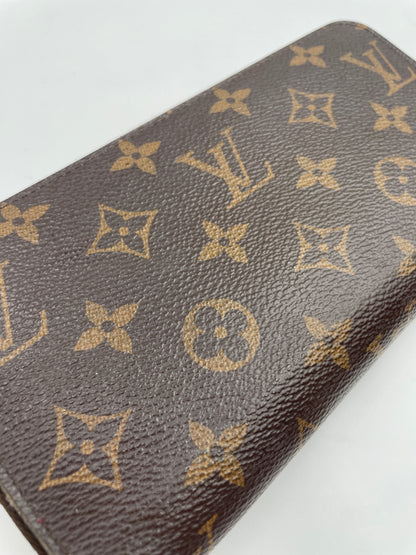 Louis Vuitton Monogram Long Zippy wallet, Fuchsia Interior