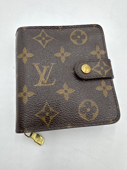 Louis Vuitton Monogram Compact wallet