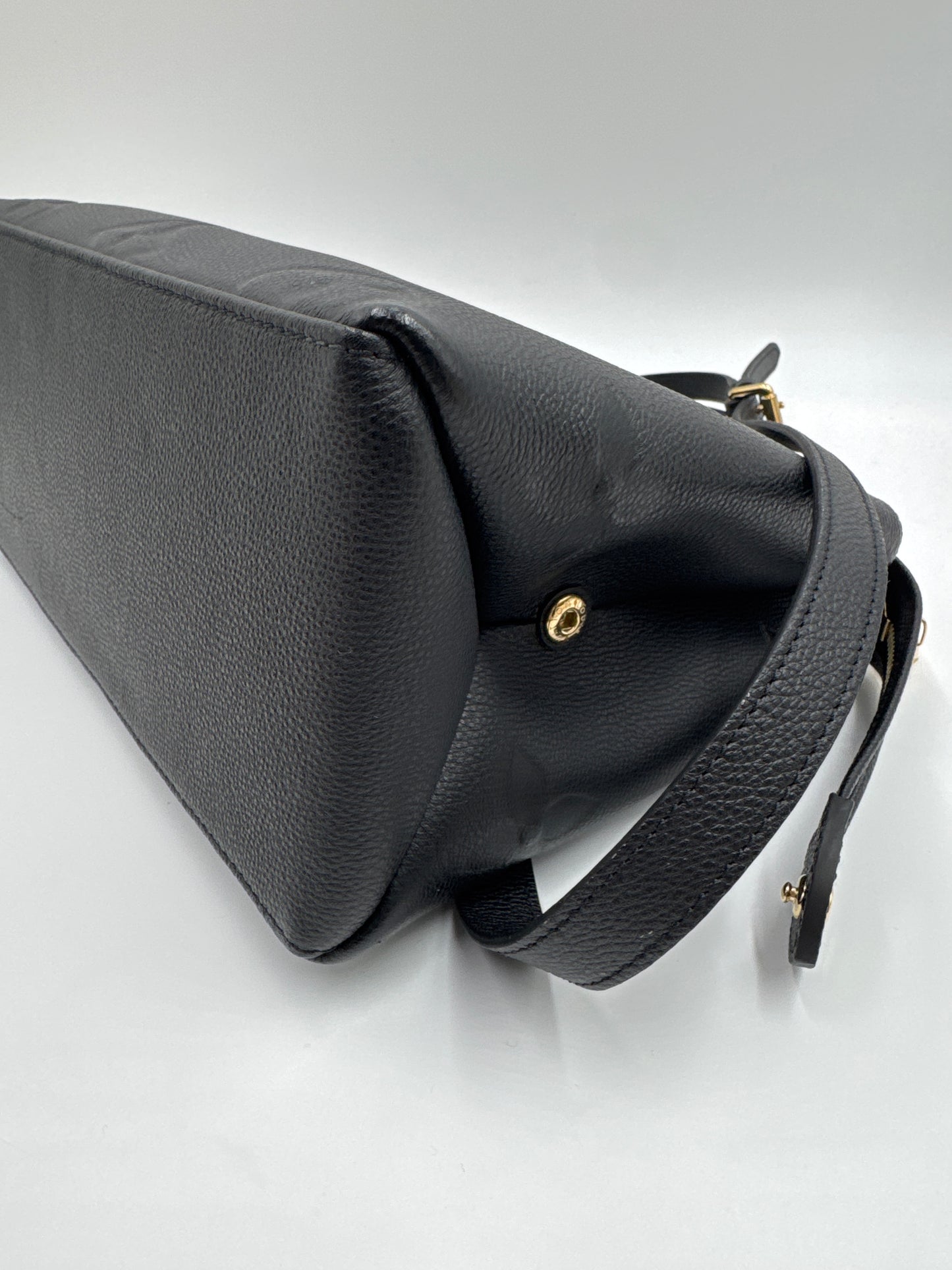 Louis Vuitton Petit Palais, Empreinte Black