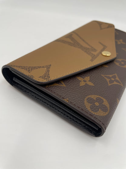 Louis Vuitton Giant Reverse Monogram Sarah wallet