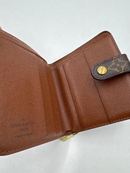 Louis Vuitton Monogram Compact wallet
