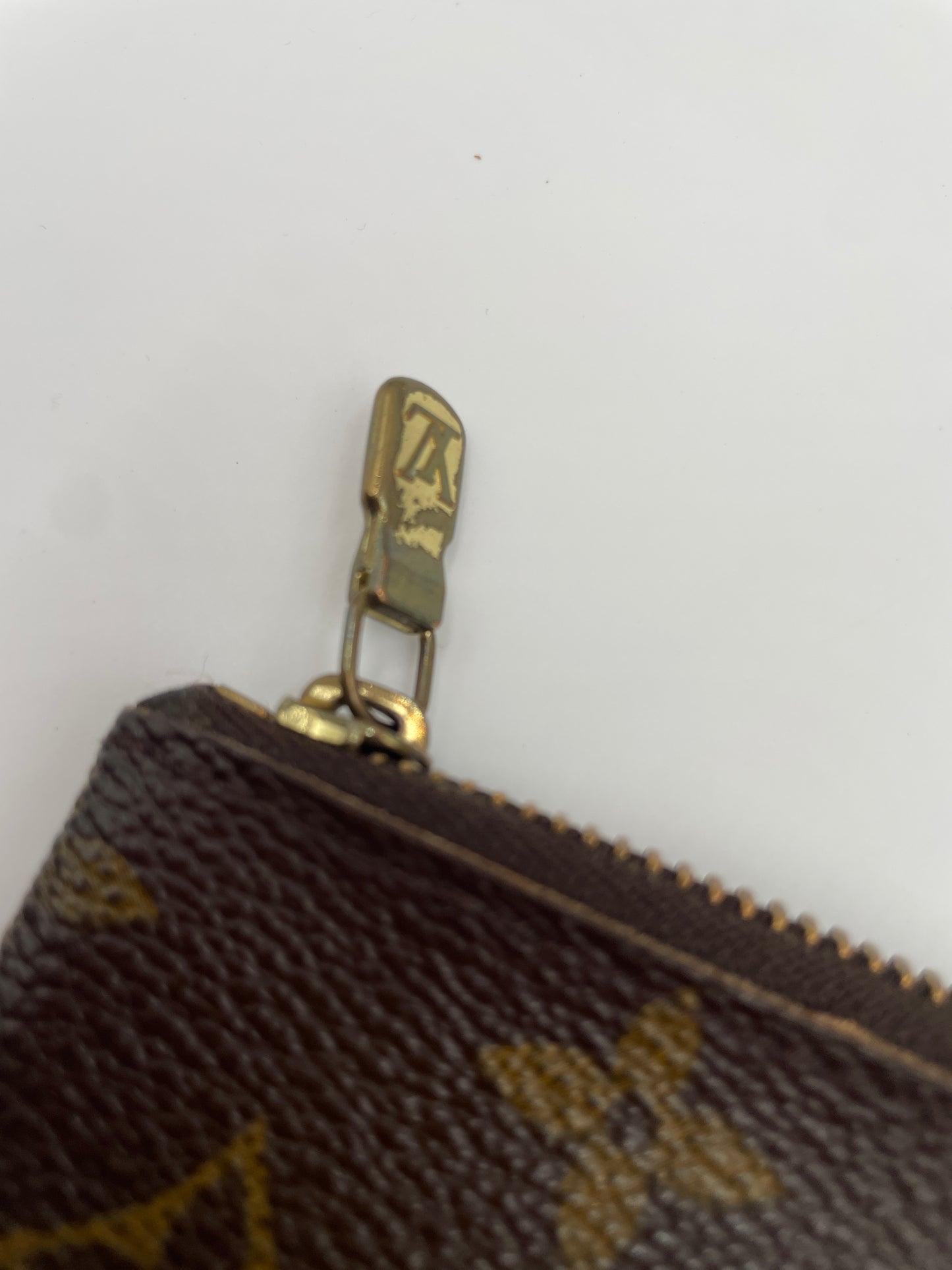 Louis Vuitton Monogram Key Cles