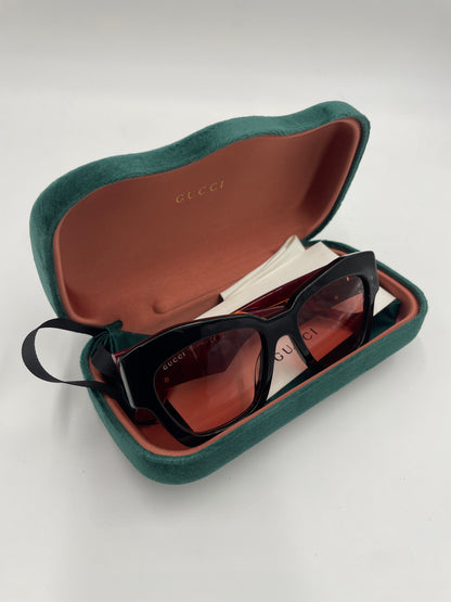 Gucci Black/Red Rectangular Frame Sunglasses